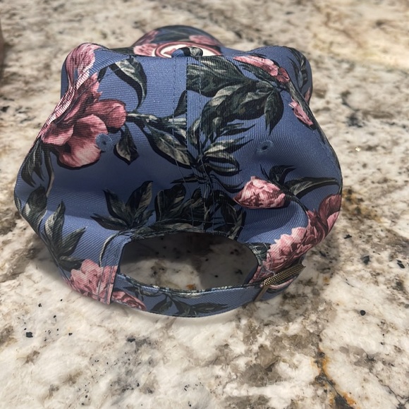 ‘47 Steelers floral cap - Picture 2 of 3